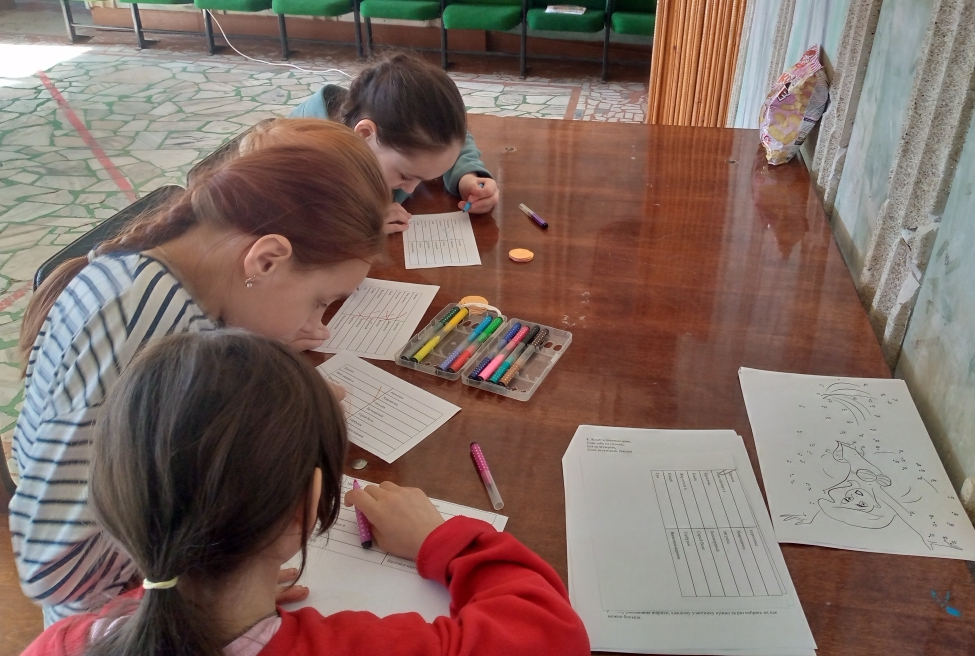 Литературная игра по сказкам «Жили были»